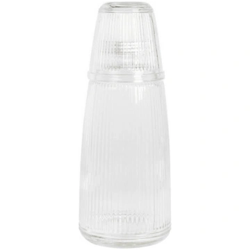 stikla karafe 1 l + 220 ml Nav norādīts