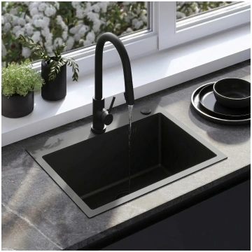 with kitchen faucet Rea