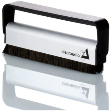 Clearaudio carbon brush