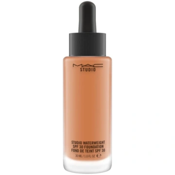 MAC Studio Waterweight Vitamin E Long Lasting Liqu