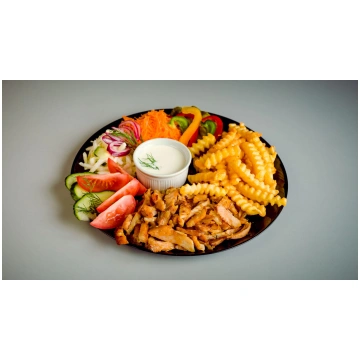 Lielais LIELLOPU Kebabs uz šķīvja