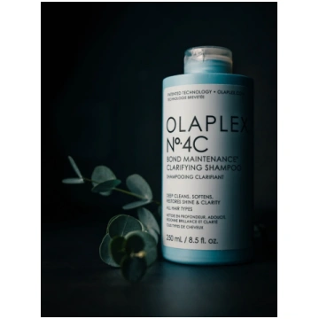 OLAPLEX No.4C Bond Maintenance Clarifying Shampoo