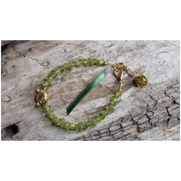 Peridota rokassprādze "Lapsas smaids" Garums 15.5 