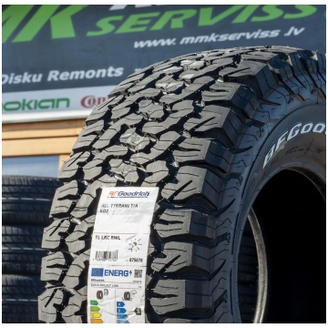 225/75R16 BFGoodrich All-Terrain T/A KO2 115/112S 