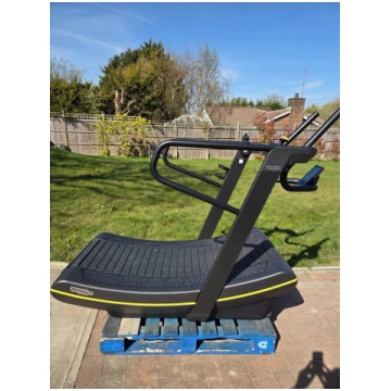 Technogym Skillmill Connect