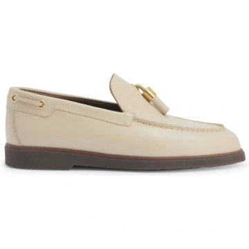 THE MAUI TASSELS moccassins