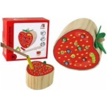 LEAN Toys Wooden Strawberry Catch the Worm Magneti
