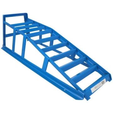 Auto remonta uzbrauktuve 2500kg rampa CARPOINT
