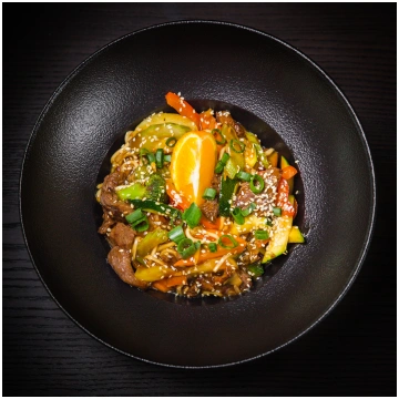 Wok ar liellopa fileju