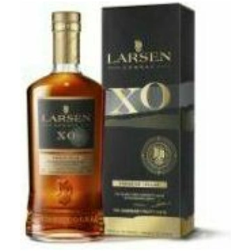 Konjaks Larsen XO 40% 0.7l