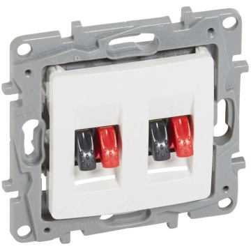 Niloe balts Rozete Audio 4d. LEGRAND EB861867410