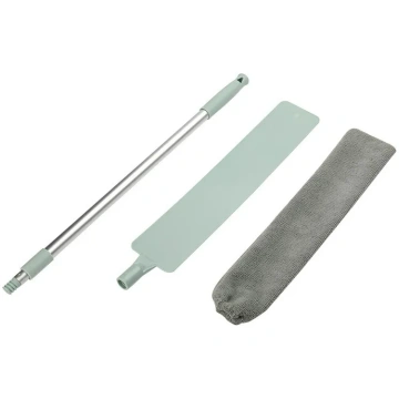 Retractable slit duster