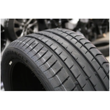 TRIANGLE EFFEXSPORT (TH202) - 225/45 R17 94Y (jaun