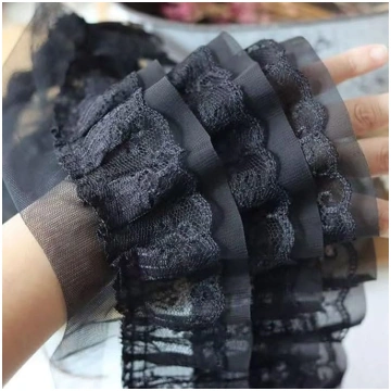 3 jardi mežģīņu lentes 12 cm plata izšūta RUFFLE L