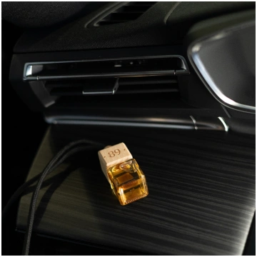 Aromatic 89 kabinamas automobilinis kvapas Majesty