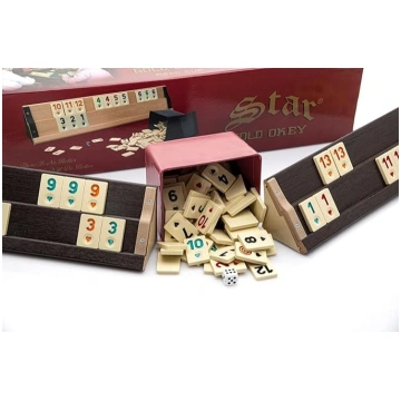 Rummy spēļu komplekts koka imitācijā ar 106 kauliņ