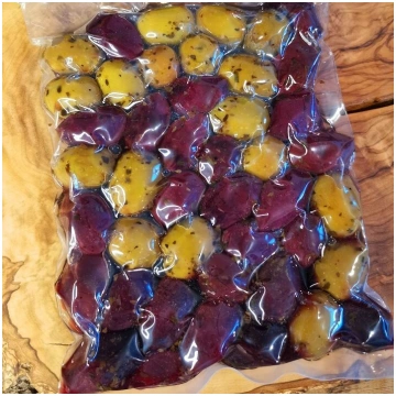 Kalamata un zaļās olīvas ar oregano, 250 g