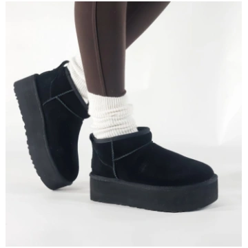 Classic Ultra Mini Platform - nero Ugg