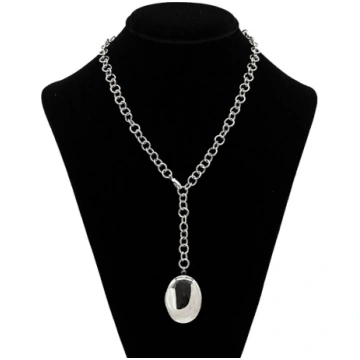 Paulette Secret Compartment Adjustable Chain Locke