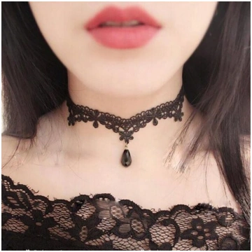 CHOKER Mežģīņu izšūta melna eleganta kaklarota CH0