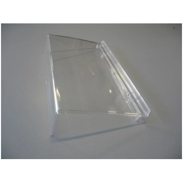 Plastmasas plaukts