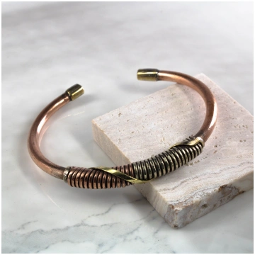 Vara aproce nārājana Met.Bracelet
