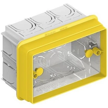 BTI 503ESE - Extension scatola da incasso 3 posti 