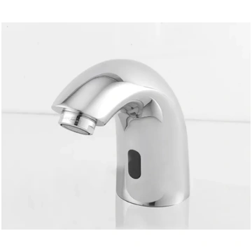 Izlietnes krāns ar sensoru Easy B 246010, HROMS ST