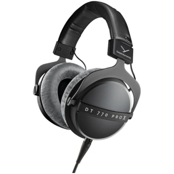Beyerdynamic DT 770 PRO X Studio headphones closed