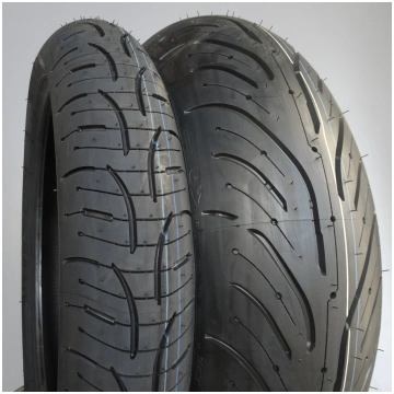 Michelin PILOT ROAD 4 120/70 ZR 17 F TL DOT4525 58
