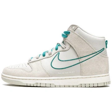 Nike Dunk High First Use Light Bone Green Noise