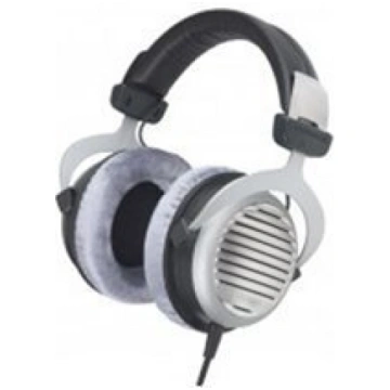 Beyerdynamic DT 990