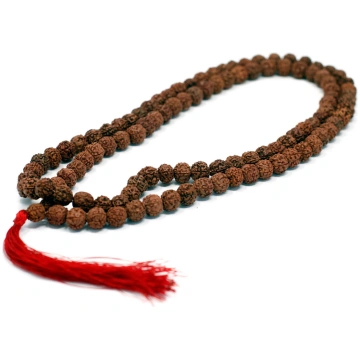 Rudrakšas mala brūnā krāsā