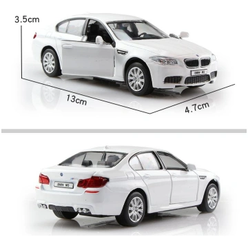 5 collu metāla automobiļa simulācija, izsmalcināta