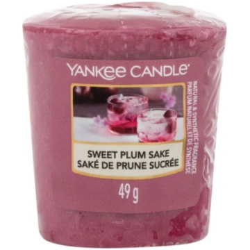 Yankee Candle Sweet Plum Sake aromātiskā svece, 49